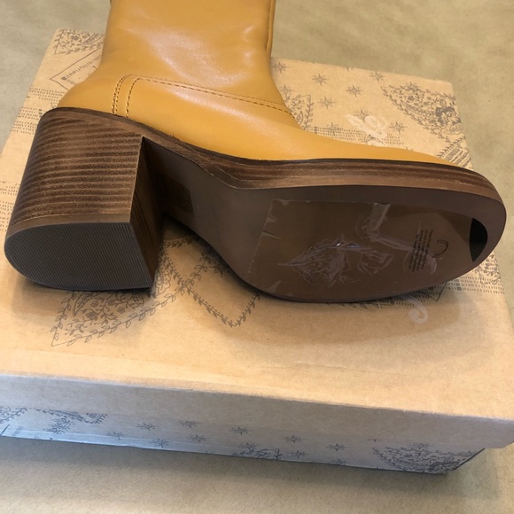 FREE PEOPLE Portwood Block Heel Boot Size 6 - Picture 8 of 11